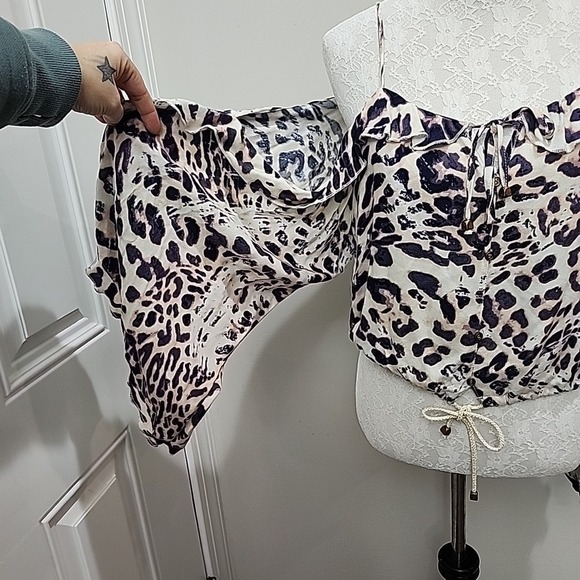 Vintage Havana Women's Cold‎ Shoulder Leopard Print Top Size Small New Boho Chic - Picture 4 of 12